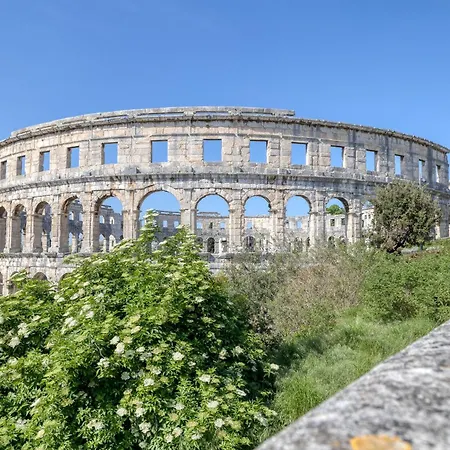 アパート Colosseum